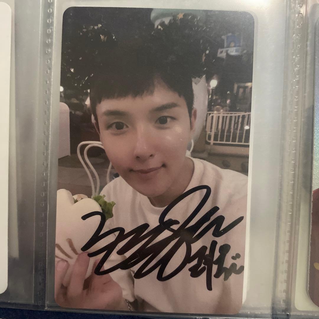 リョウク スジュ　サイン入り K-POP トレカ