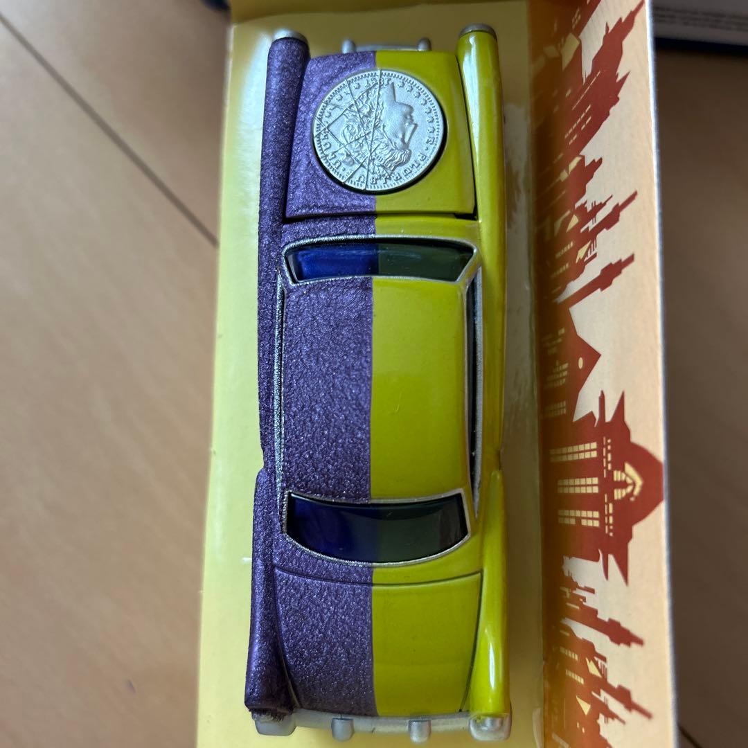 即購入ok!!】Corgi バットマン 1950年代 Two-Face Car - メルカリ