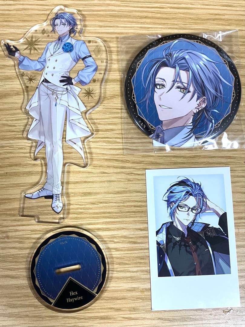 ヘックスヘイワイヤー アクリルスタンド セット - メルカリ