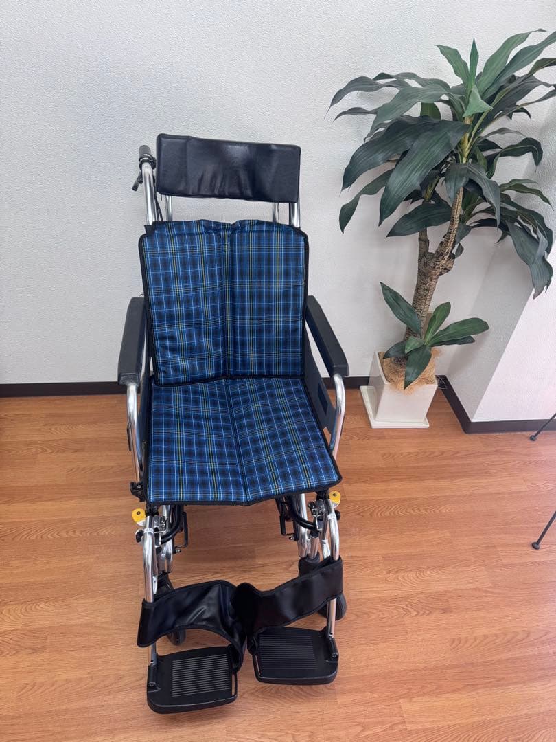 東京都東久留米市発！MIKI チルト車椅子　SKT-7中古美品￼！
