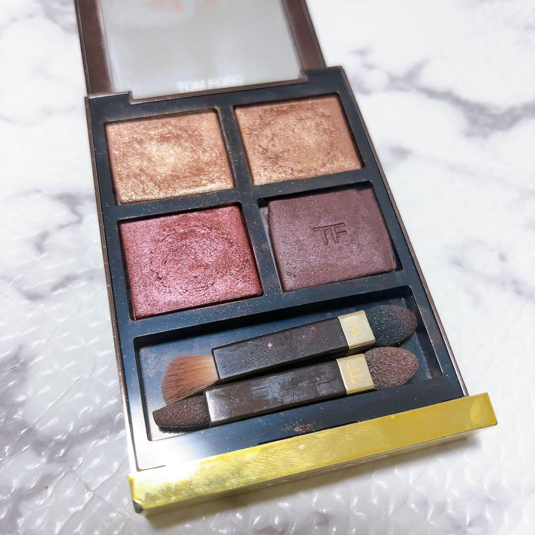 ❤️大人気❤️トムフォード アイシャドウ アイカラークオード A4 ハネムーン