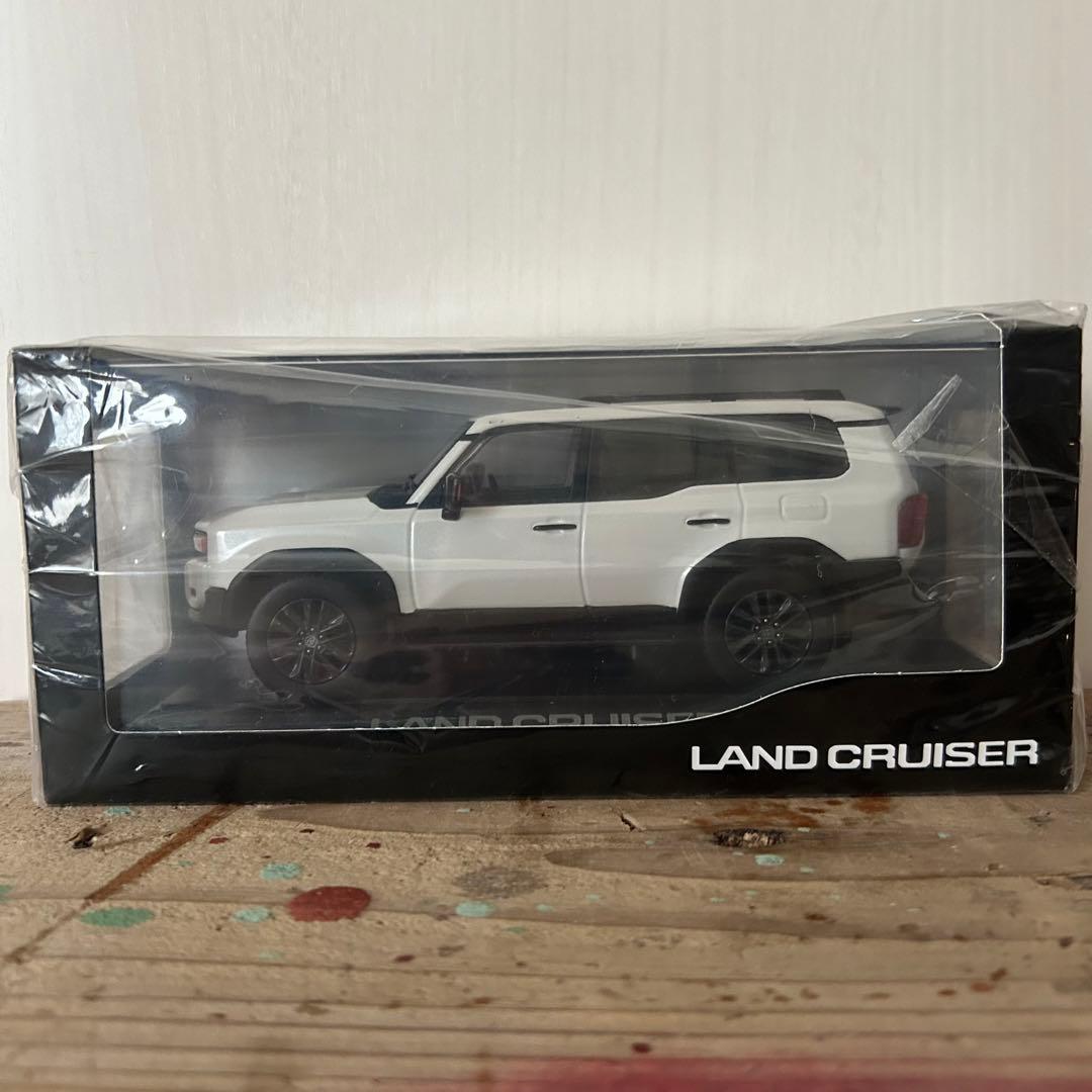 【未開封】ランドクルーザー250 角目 プラチナホワイトパールマイカ 1/30