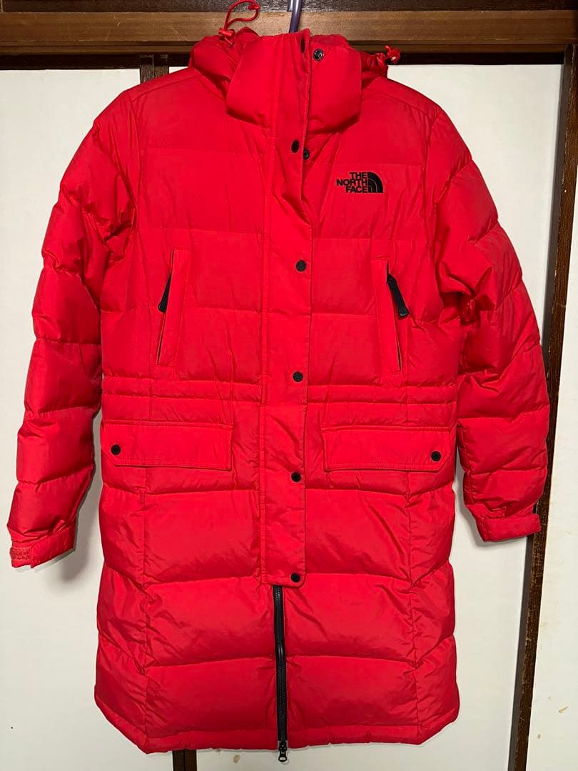 THE NORTH FACE ロングダウンジャケット レッド
