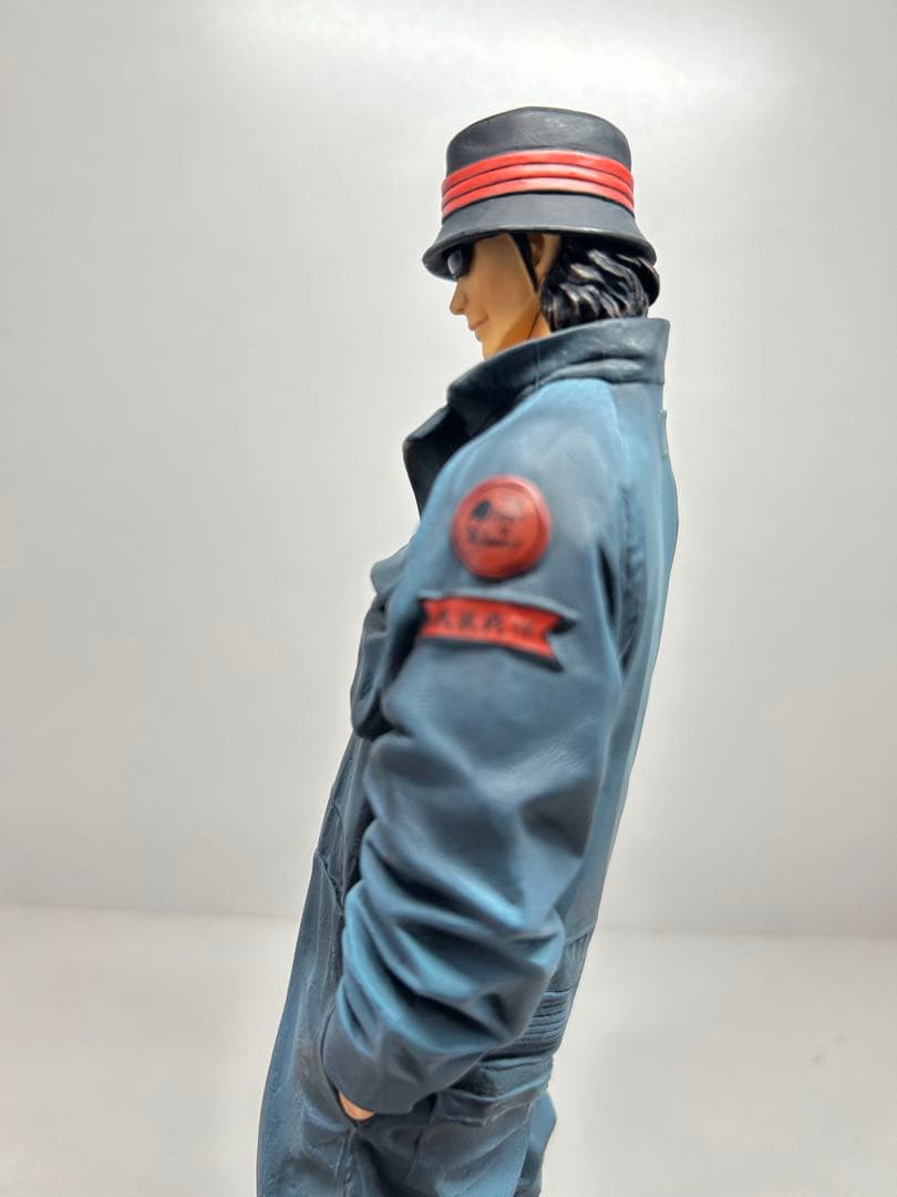 ダイブ 鈴川信之介 フィギュア クローズ WORST 武装戦線 髑髏の系譜