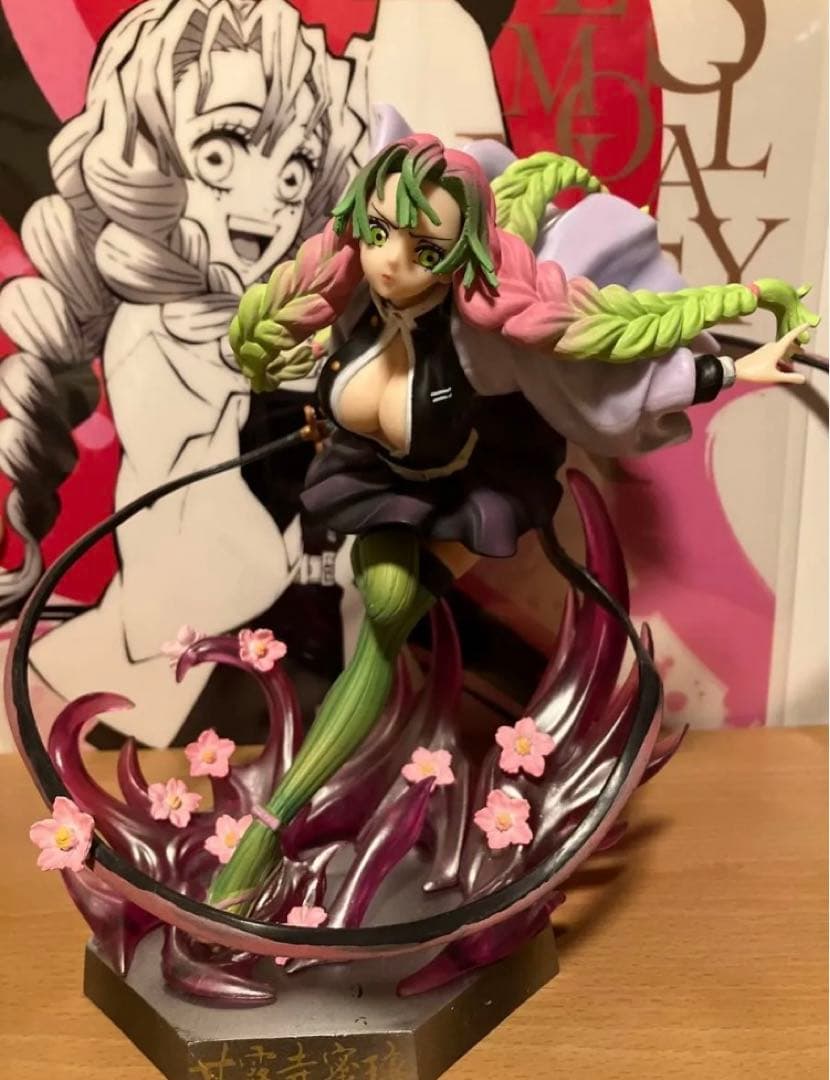 【激レア】鬼滅の刃　甘露寺蜜璃　セクシーver. フィギュア　コレクション