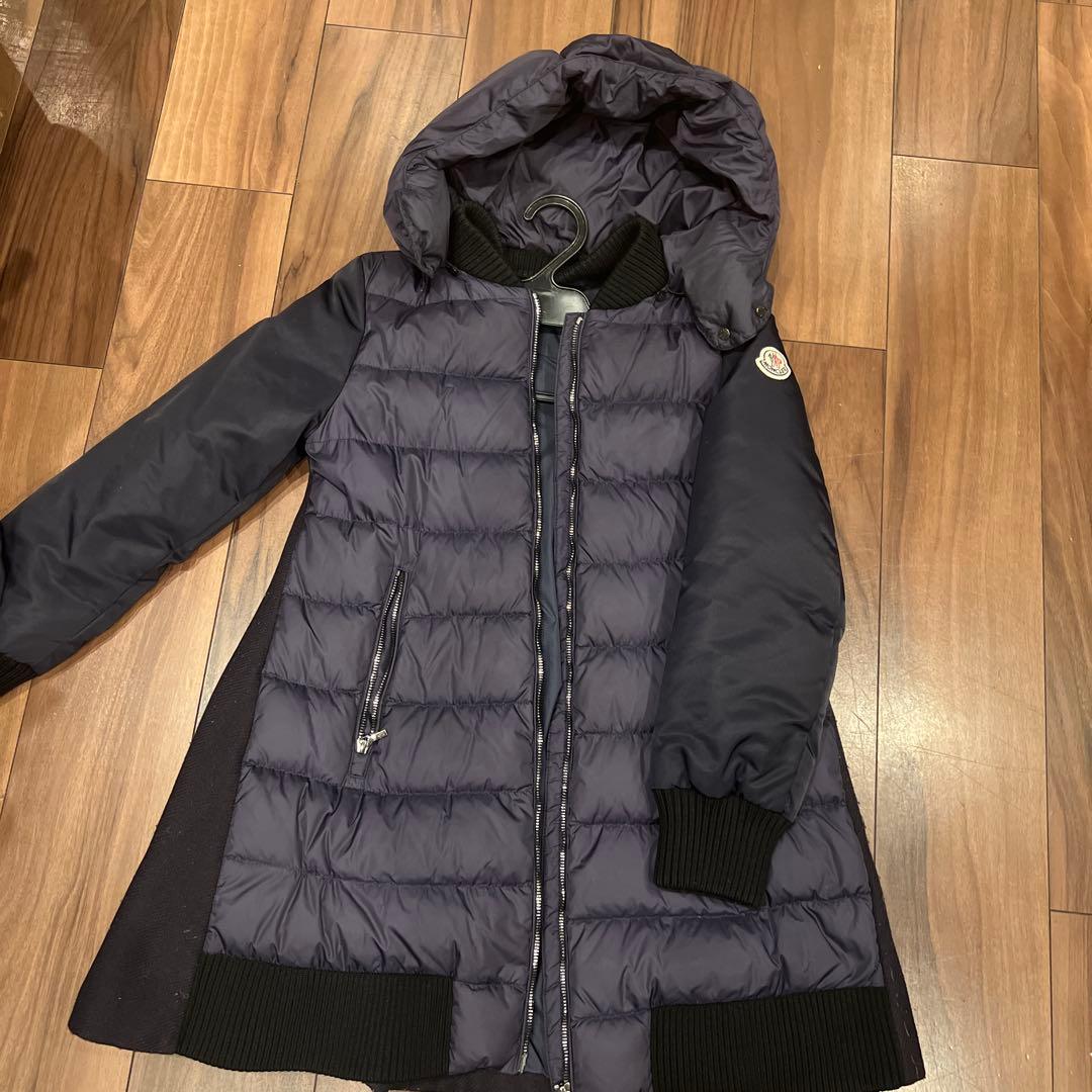 MONCLER フード付きダウンジャケット ネイビー　サイズ12A