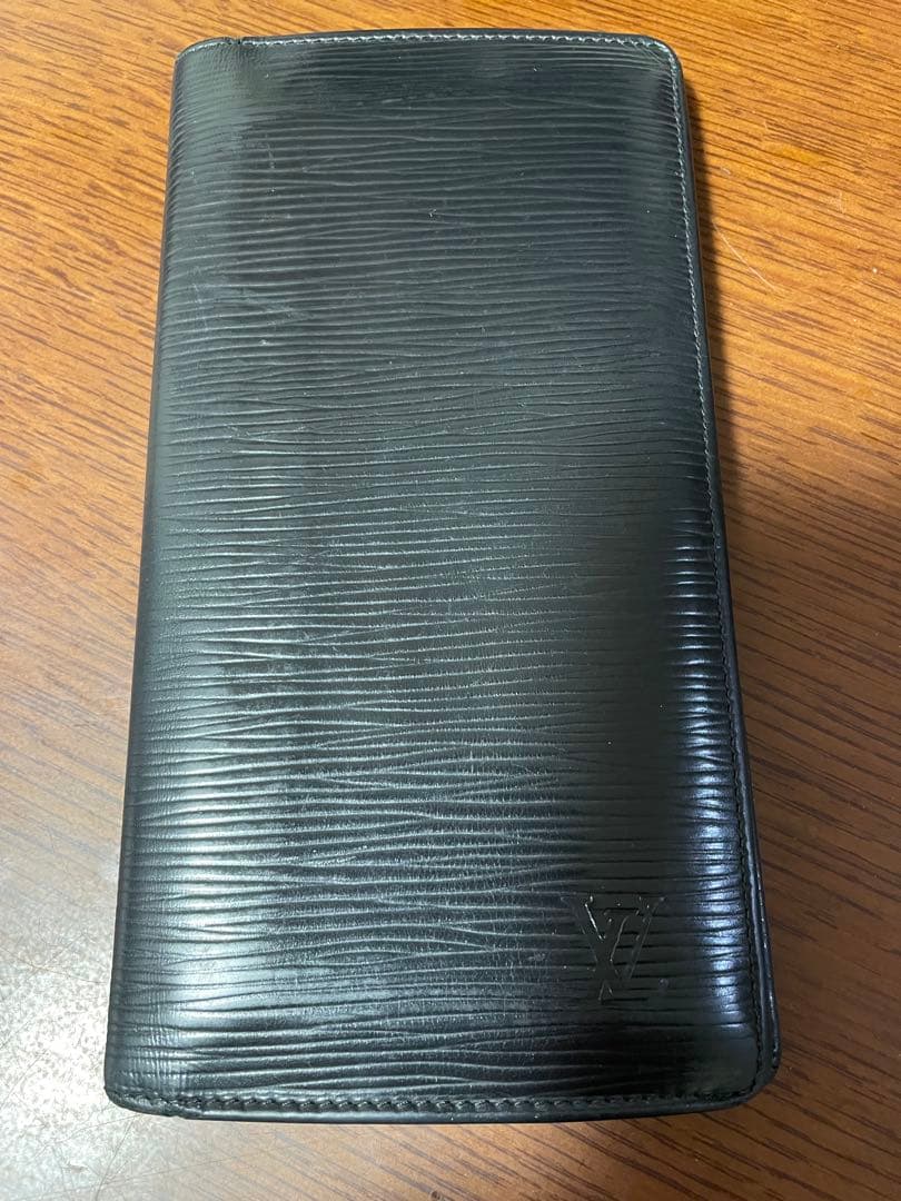ルイヴィトン エピ ポルトフォイユ ブラザ 長財布 ノワール ブラック