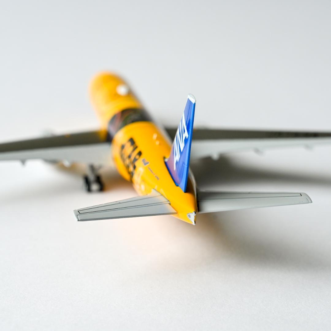 ANA B777-200ER C-3PO 特別塗装 JC Wings 1/400 - メルカリ