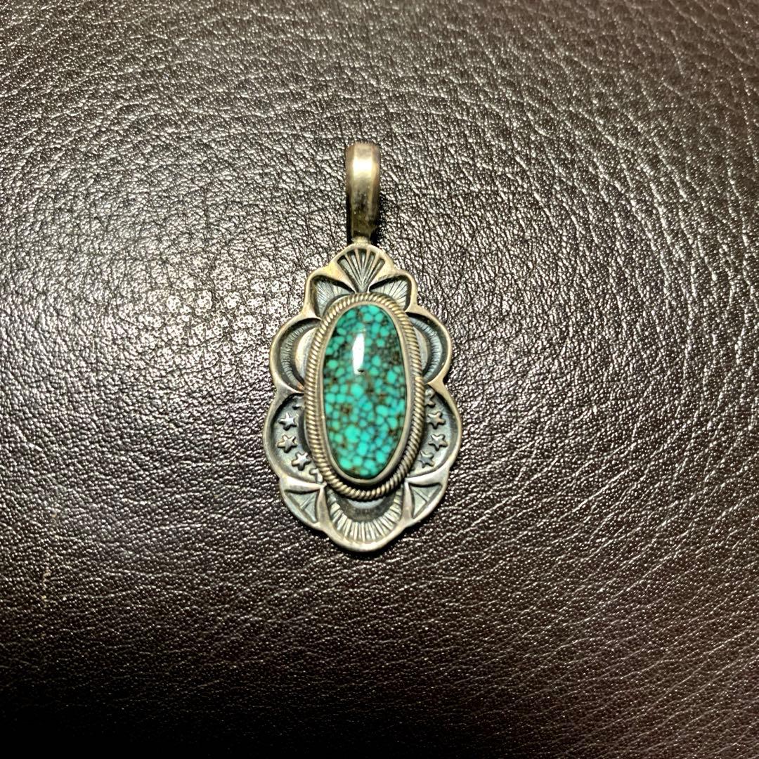 Gary Reeves ネックレス トップ　ナバホ ターコイズ　ペンダント ナバホ族：Gary Reeves ターコイズ ペンダント トップ - PINE☆FIELD