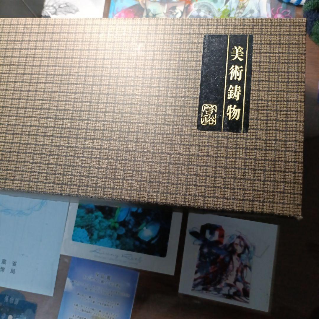 美術鮮物 金色の彫刻　大蛇モチーフ 置物 開運 干支 巳 み 蛇 へび 蝋型青銅製 本金箔仕上 アクリルケース