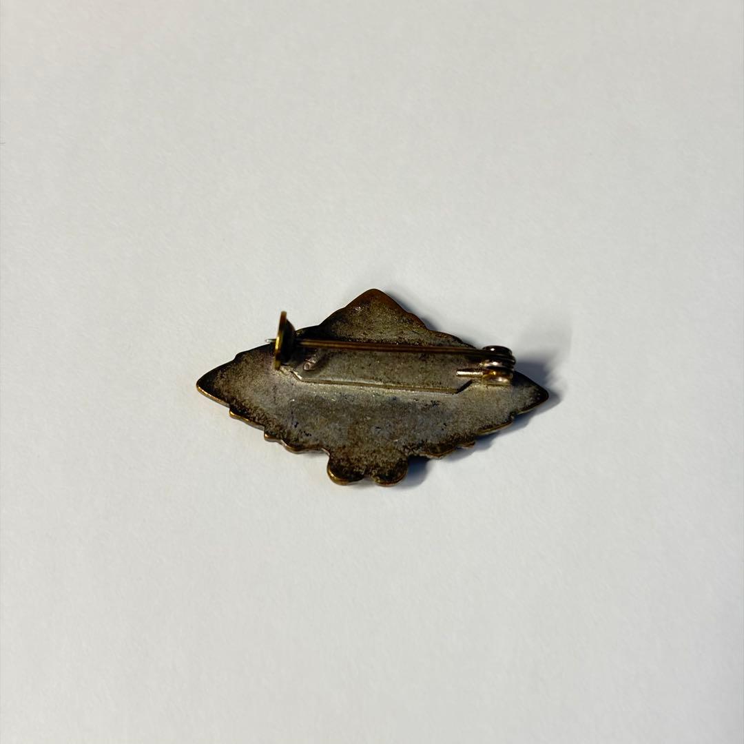 東京女学館 校章 バッジ - メルカリ