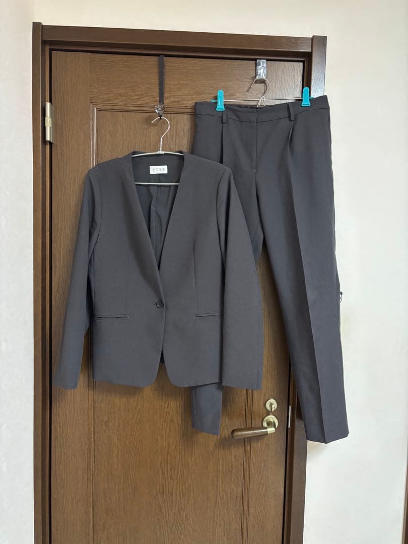 PLST プレミアムオックス　パンツスーツ