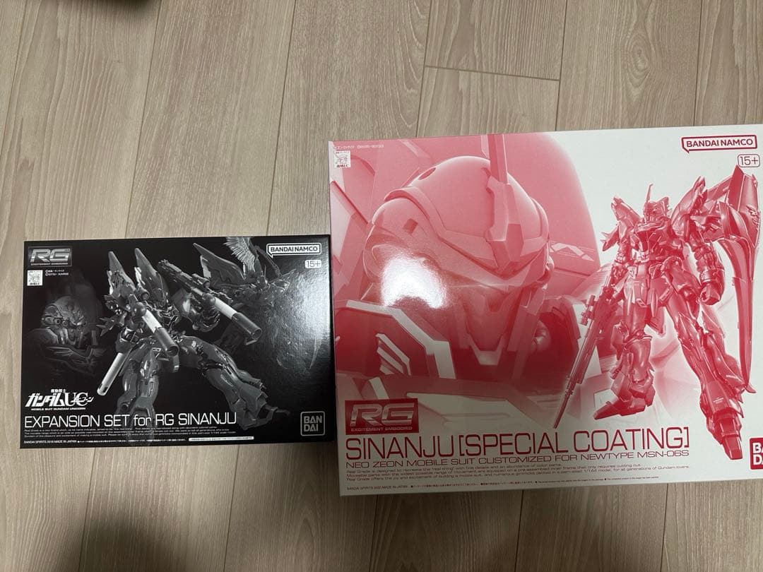 RG 1/144 シナンジュ（スペシャルコーティン.）+拡張セット［プラモデル］