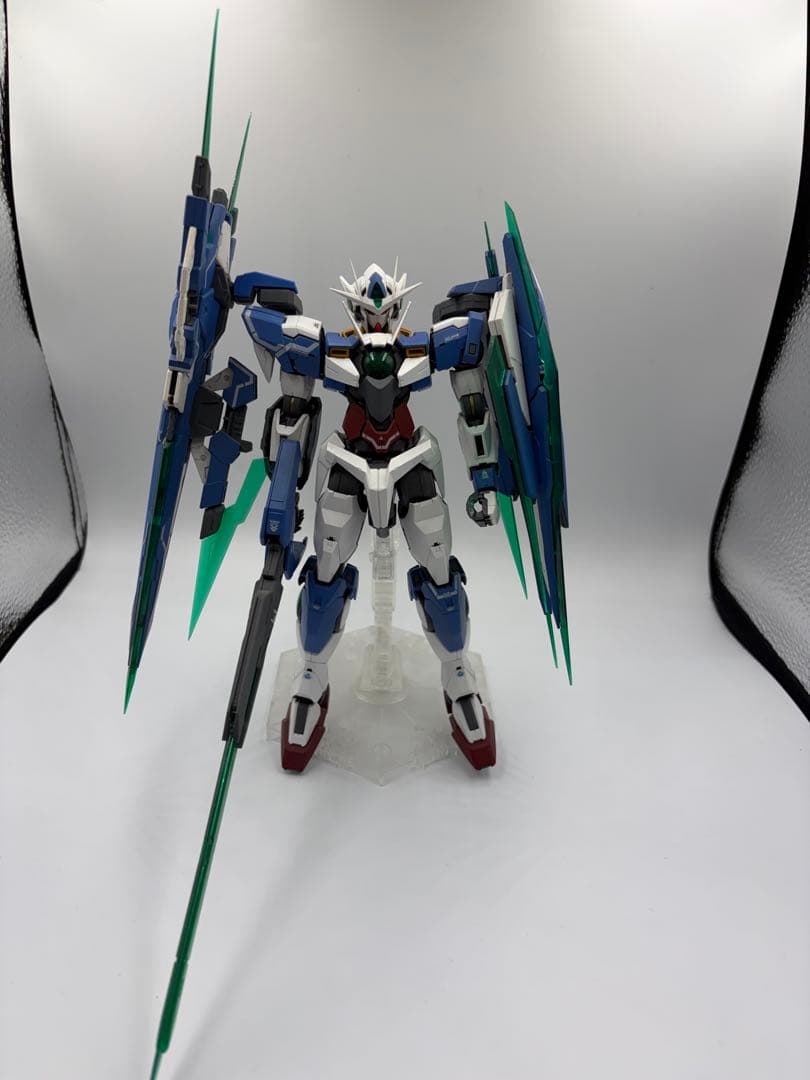 MG ダブルオークアンタフルセイバー MG 1/100 ダブルオークアンタフルセイバー｜バンダイ ホビーサイト