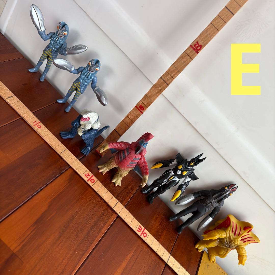 まとめ売り】【【レトロ】ウルトラマン 怪獣 フィギュア グッズ (8-034