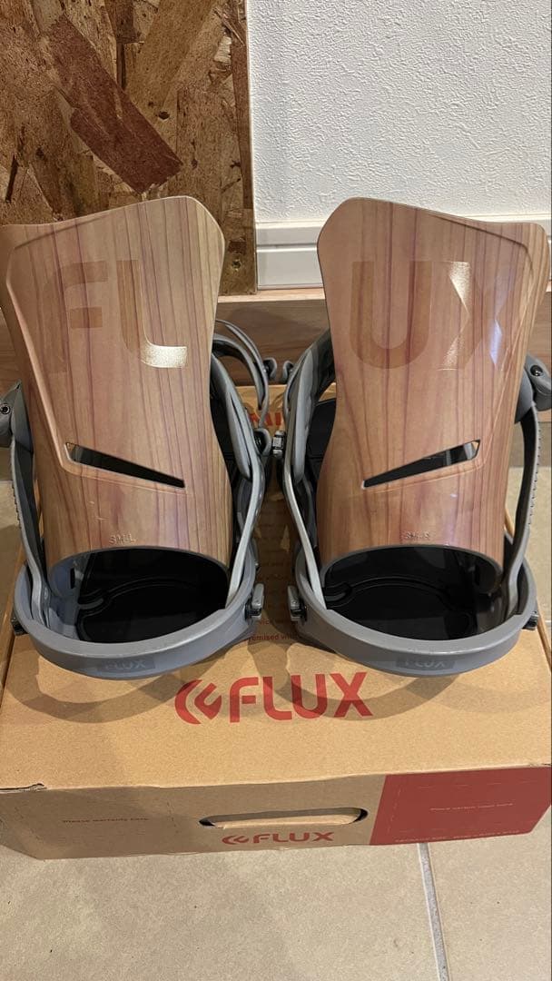FLUX DS men's Mサイズ　スノーボード ビンディング 木目調