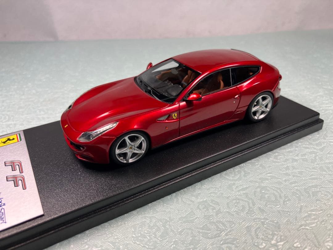 Look Smart FerrariＦＦ　2011年　メタリックレッド