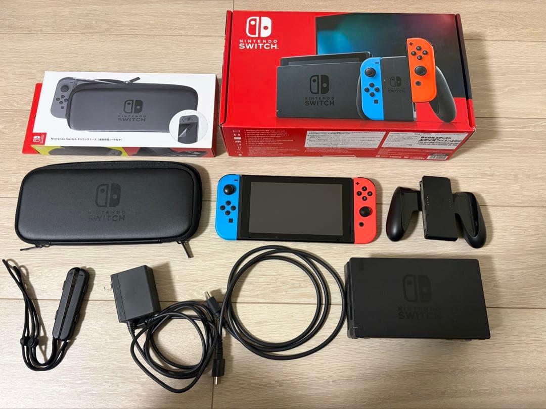 Nintendo Switch 本体 マイクロSDカード 純正ケース付き