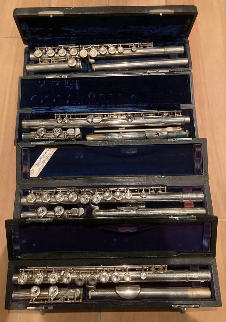 4点セット YAMAHA YSANKYO FLUTE フルート ケース付き 582.jpg