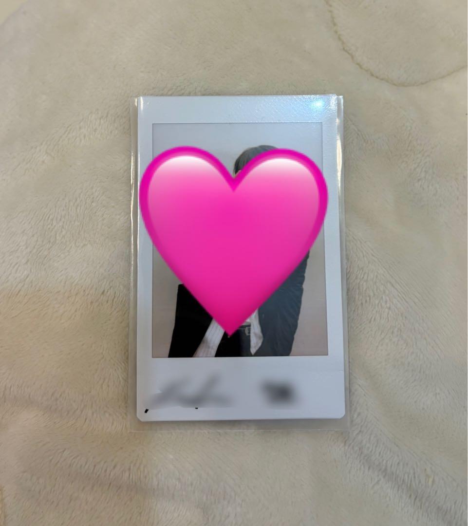 AMPERS&ONE カムデン チェキ サイン入りポラロイド - メルカリ