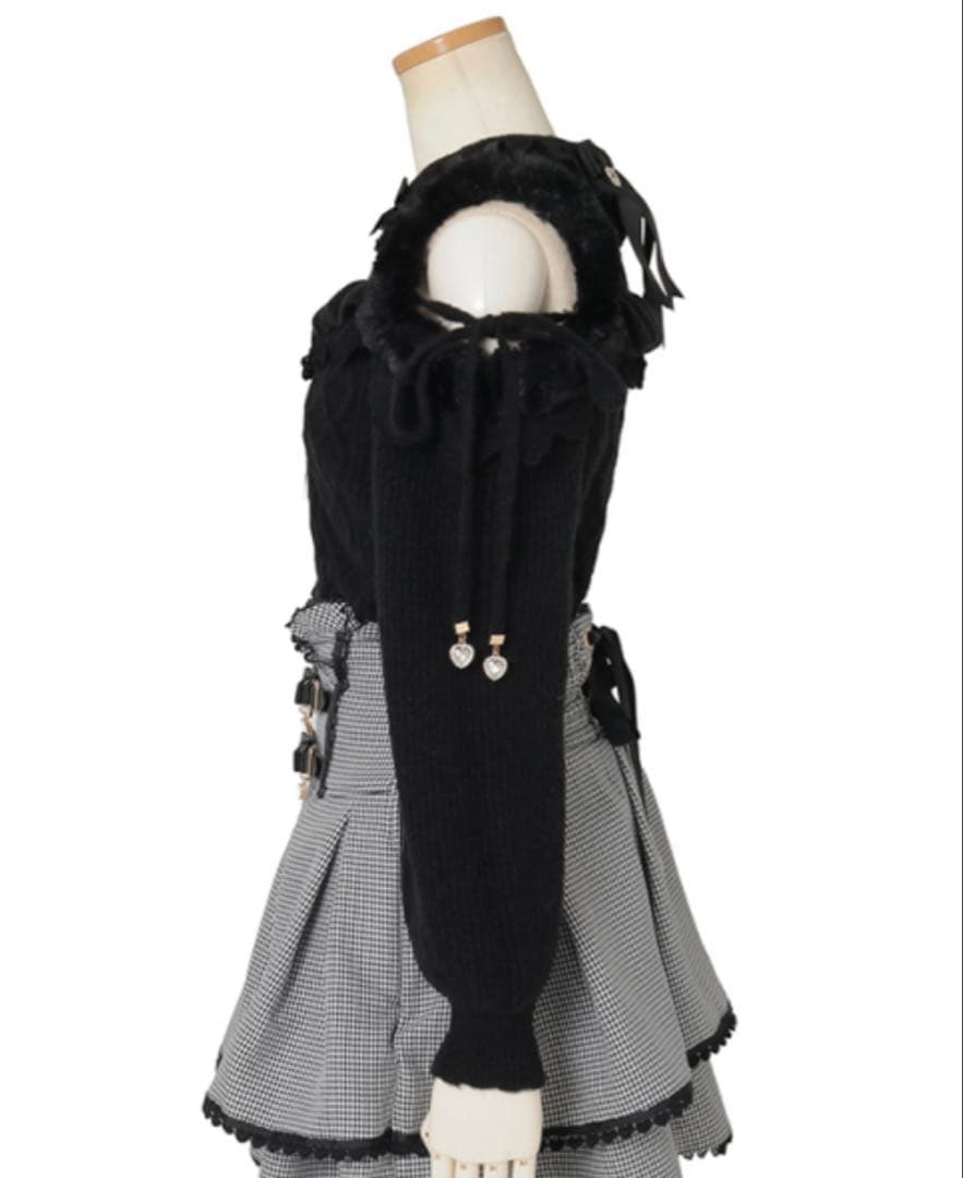 LIZLISA ファースリーブオープンショルダーニット ブラック