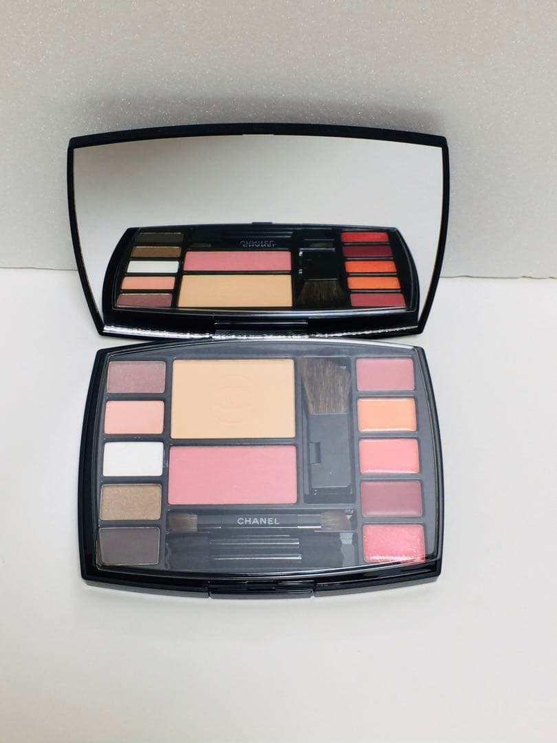シャネル★トラベルメイクパレット★新品・未使用♪CHANEL