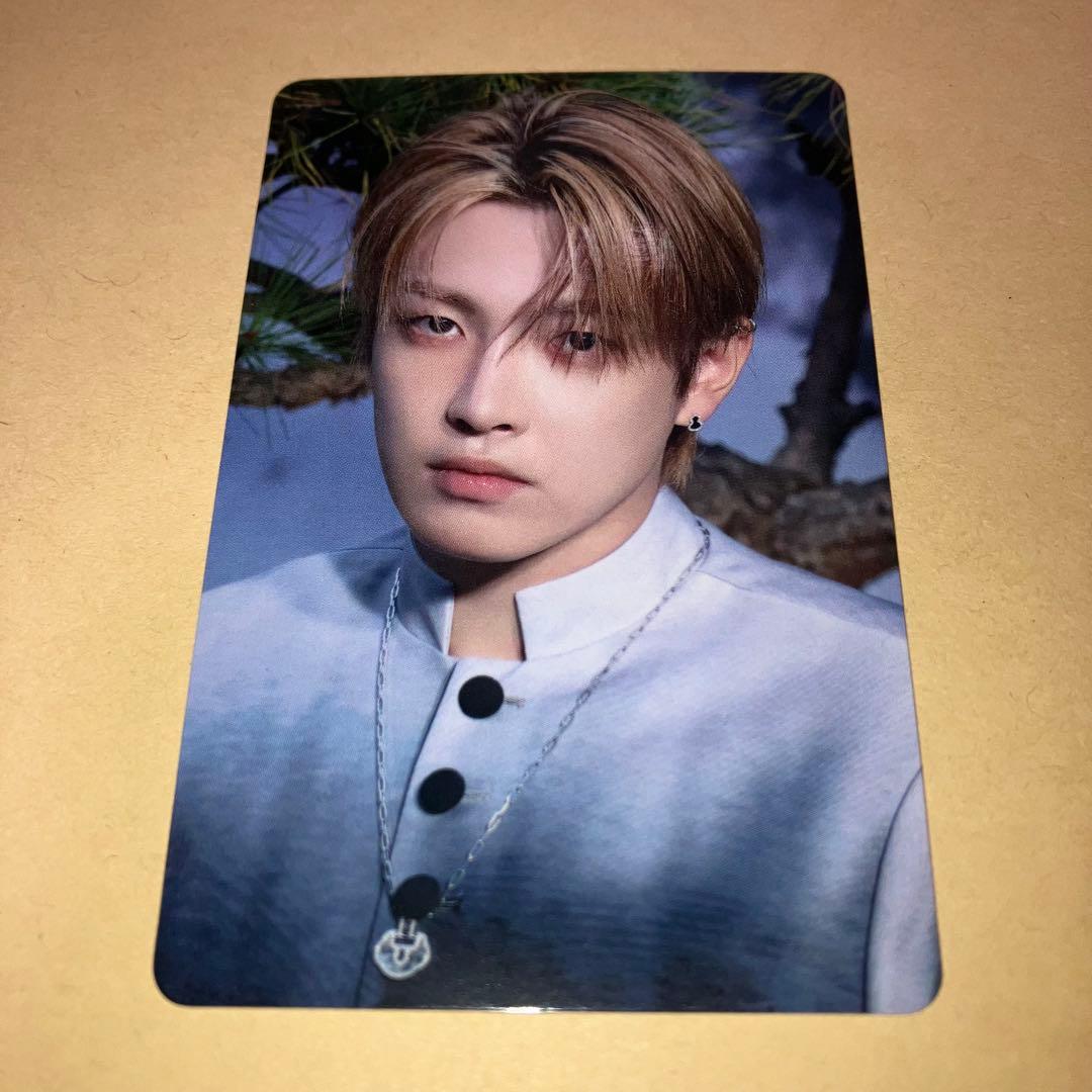 ATEEZ GOLDENHOUR4 トレカ タワレコ 特典 ホンジュン ② - メルカリ