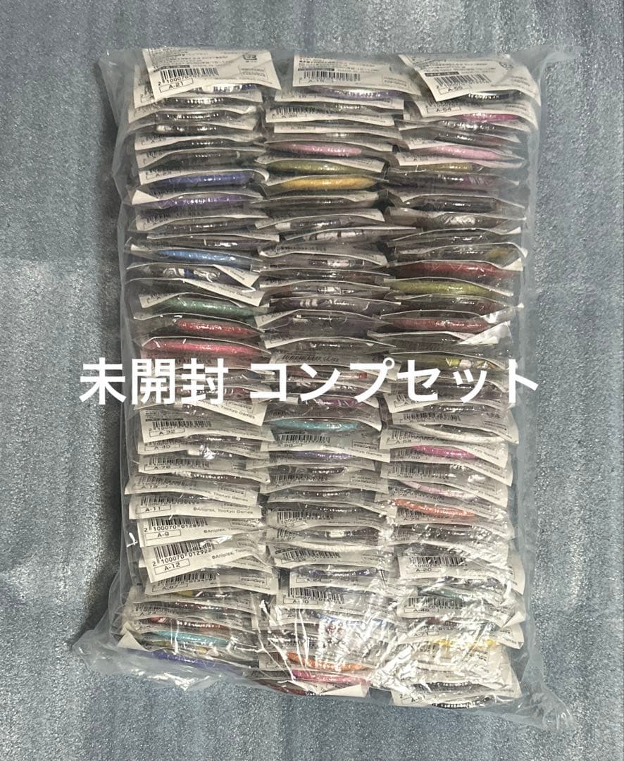 ハンドレッドライン 最終防衛学園 コトブキヤ くじ 缶バッジ 100種 コンプ