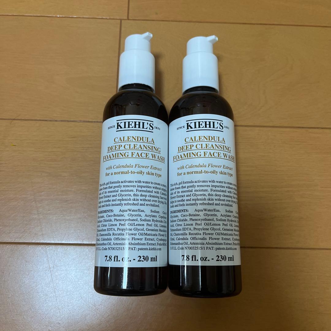 キールズ　ディープクレンジングジェル