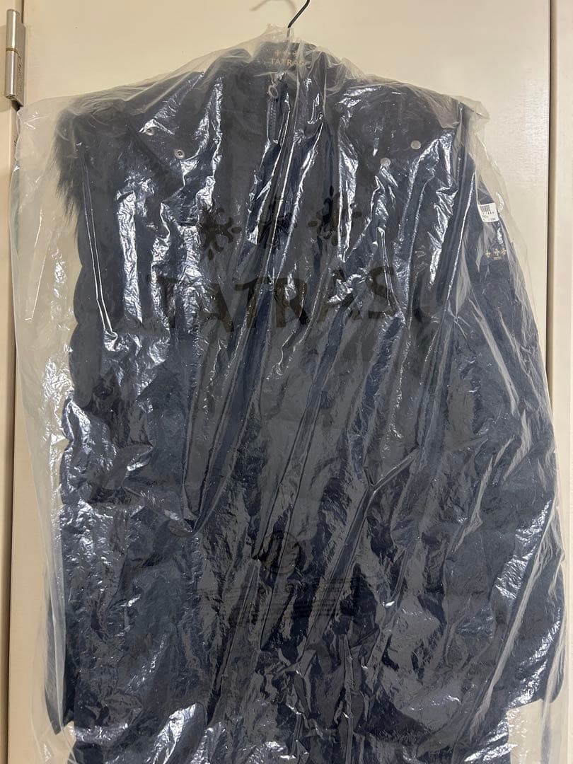 極美品! TATRAS LAVIANA ファー付きネイビーダウンジャケット TATRAS（タトラス） ラビアナ TATRAS LAVIANA ダウン ダウンコート