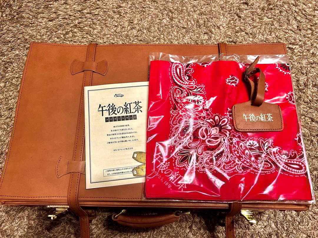 9/30まで値下げ中‼️】非売品 小泉今日子 コイズミトランク 午後の紅茶