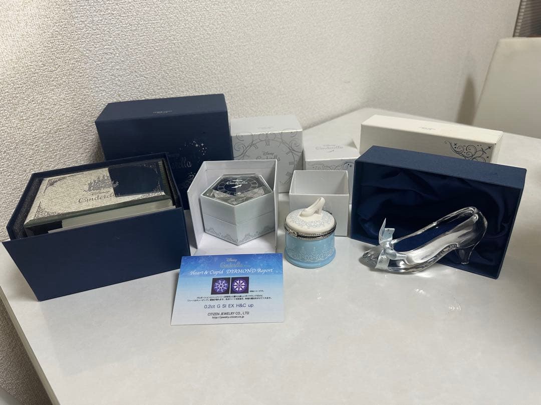 ディズニー シンデレラ 婚約指輪