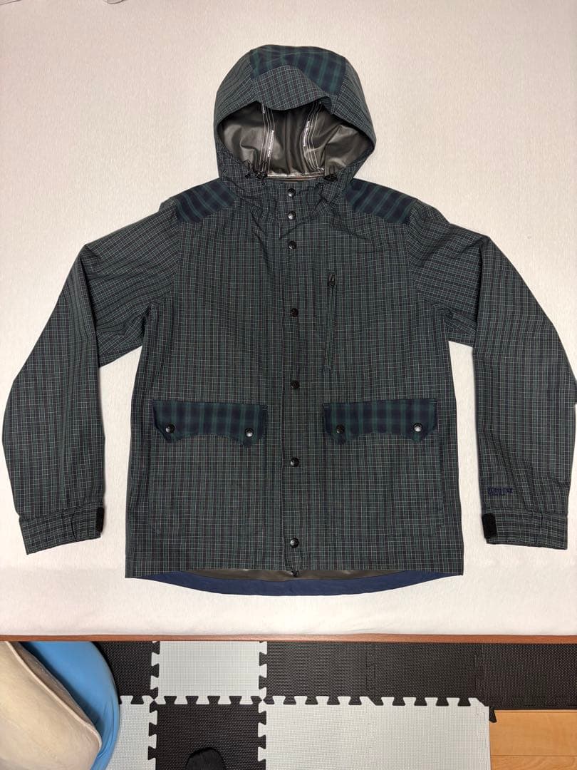 ホワイトマウンテニアリング　マウンテンパーカー　ゴアテックス　ブラックウォッチ3