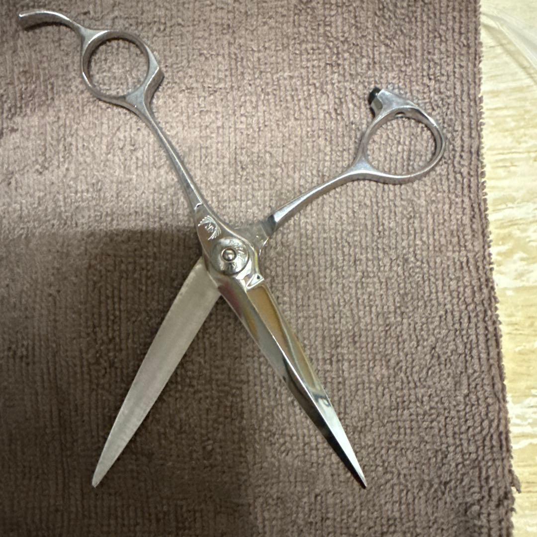 ナルトシザー ロジックS唐草 | カットシザーズ | 美容鋏(ハサミ)・理容鋏(はさみ