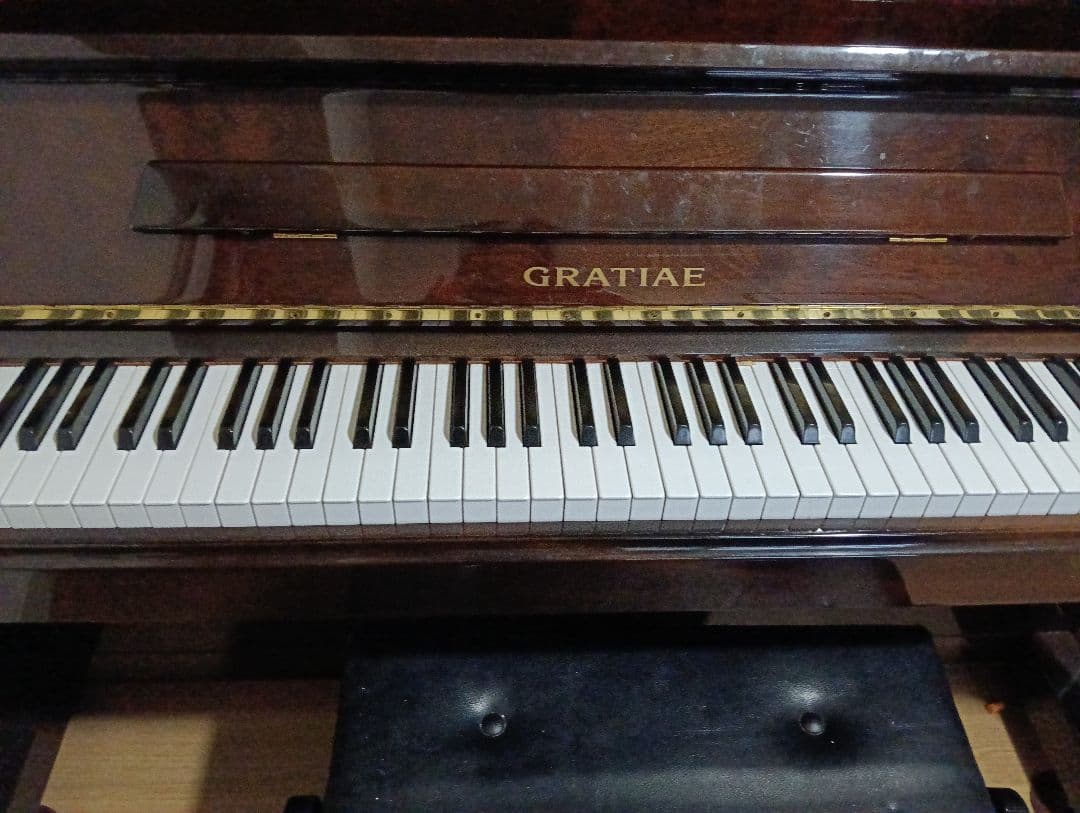 GRATIAE PU-120WSC アップライトピアノ GRATIA グラチア PU-120WSC 名古屋のピアノ専門店 親和楽器