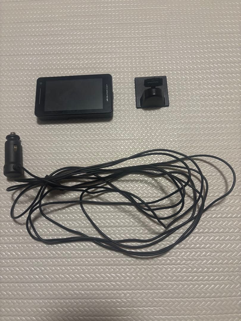 値下げしました　ユピテル　SUPER CAT レーダー探知機　LS1100L