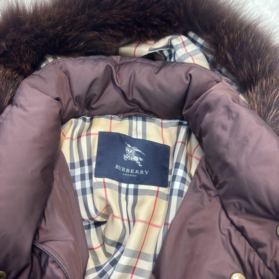 バーバリーロンドン ダウンジャケット ファー付きフード ブラウン 11号