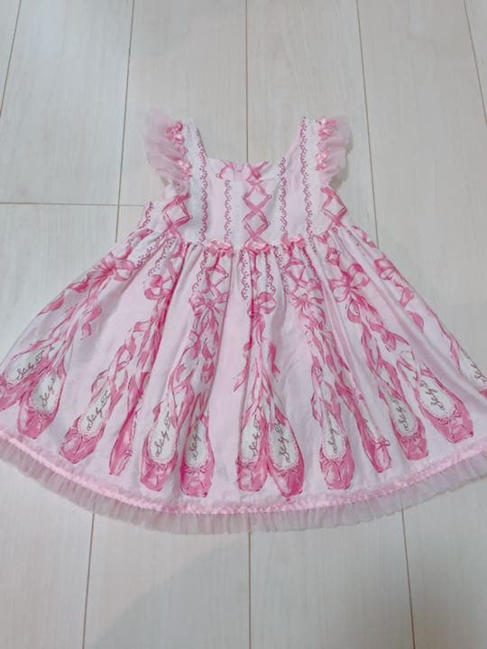 シャーリーテンプル トゥシューズワンピース 90 そごう西武限定“シャーリーロゴプリントワンピース” シリーズ 発売