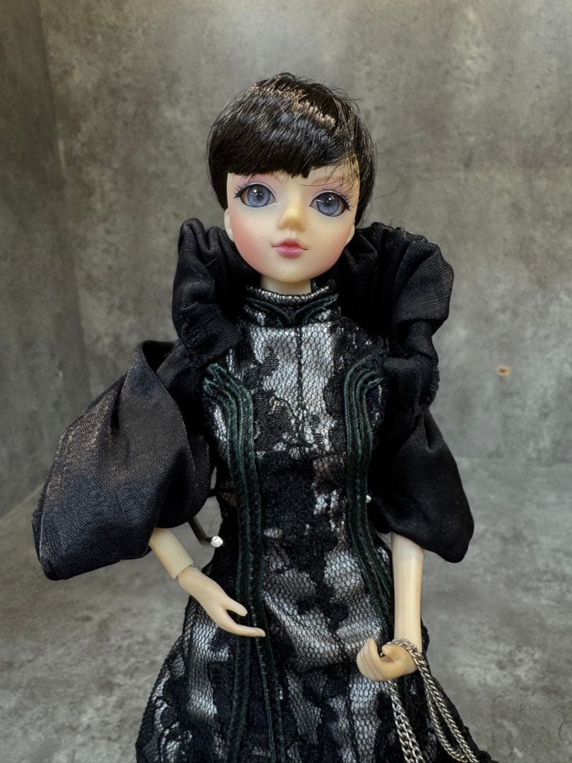 J-Doll ゴシックスタイル ファッションドール 未使用品 外箱なし