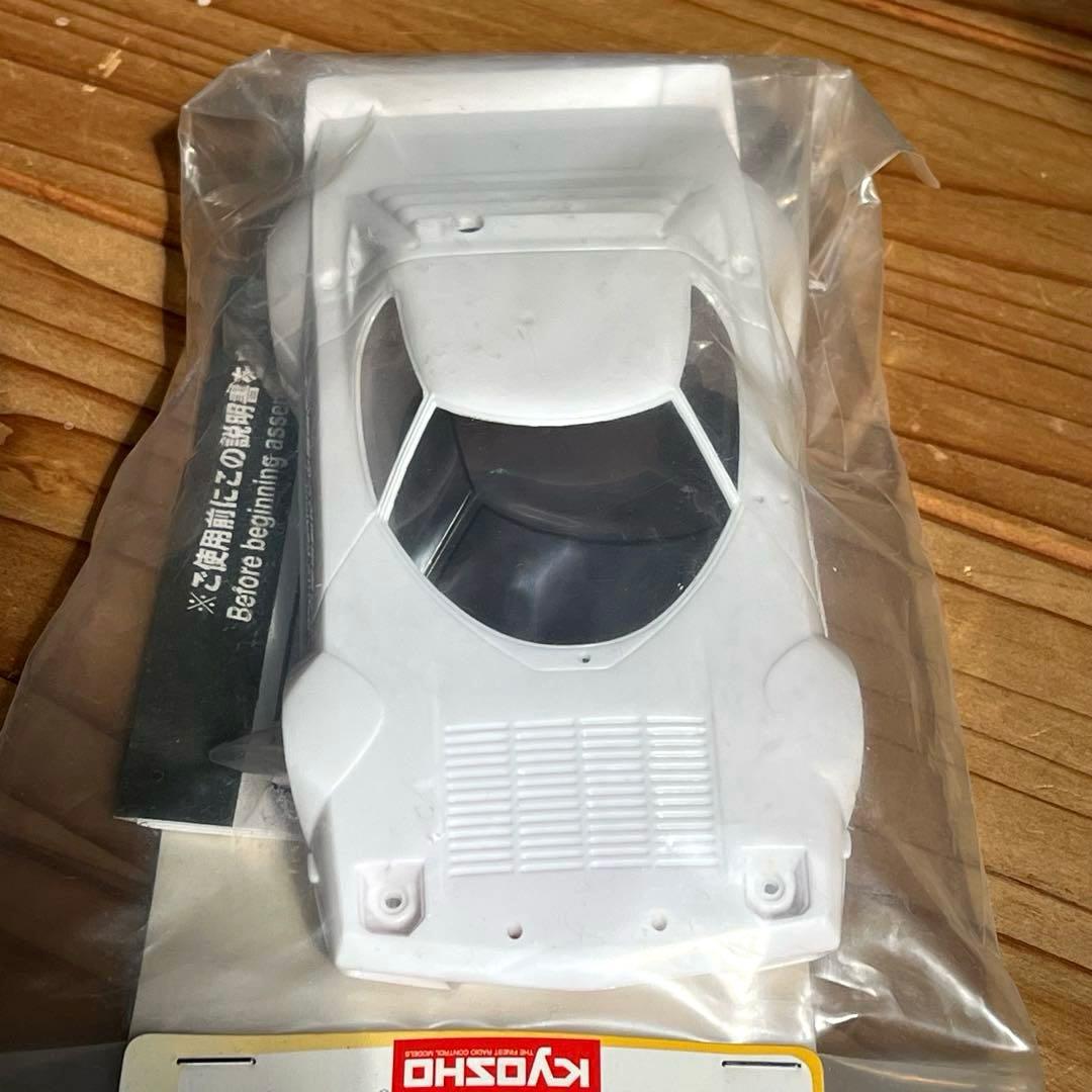 新品・レア】ミニッツホワイトボディ ランチアストラトス(おまけ付き