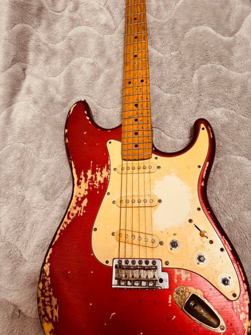 レッドエレキギター ヴィンテージ風 Squier SQUIER(スクワイヤー) Classic Vibe 50s Stratocaster FRD