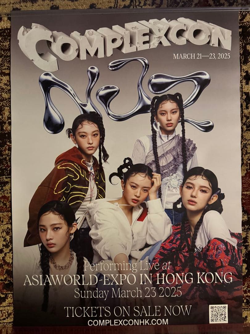 【激レア】NIZ（NewJeans）COMPLEXCON2025 A2ポスター