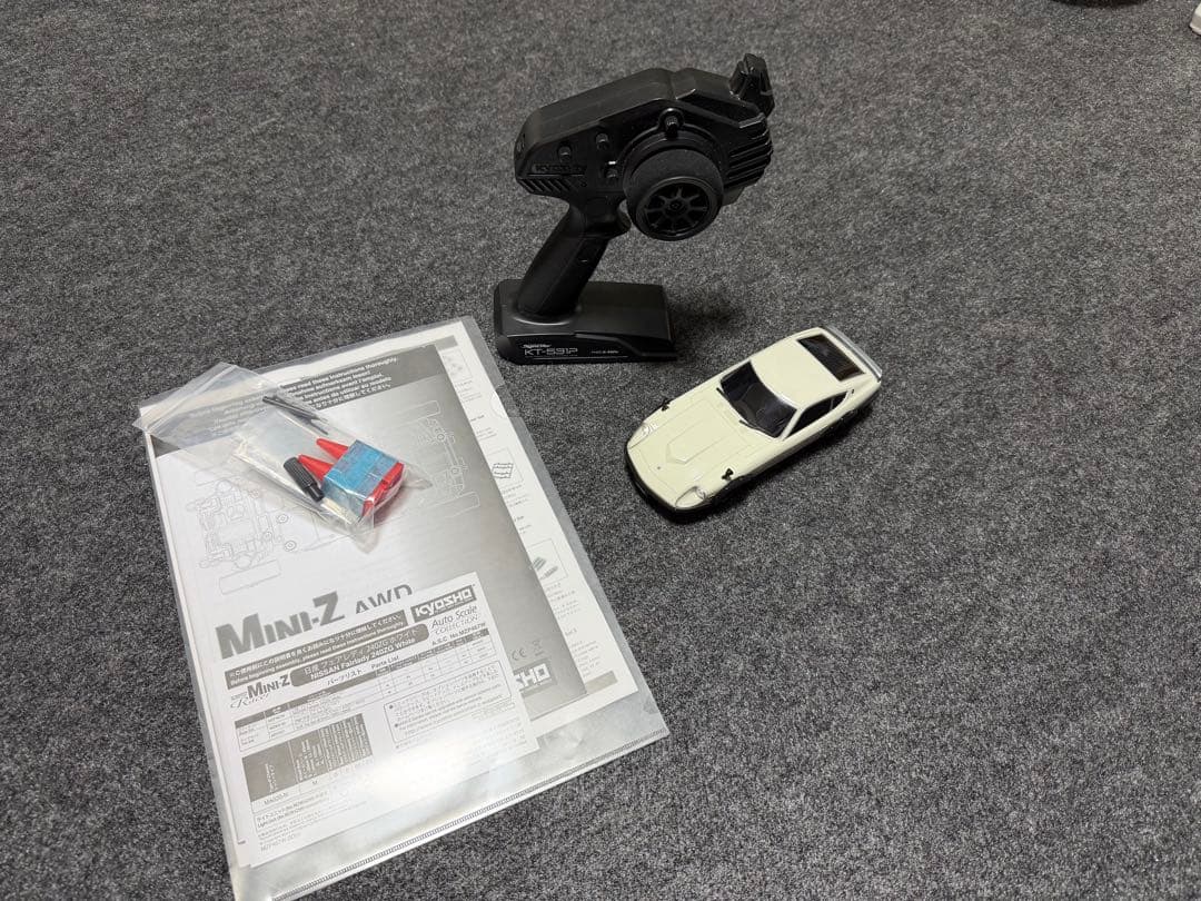 Mini-z 日産フェアレディz 240zg ホワイト