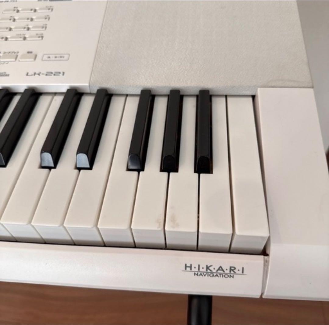 カシオ ヒカリナビゲーションLK-221 キーボード 電子ピアノ - メルカリ