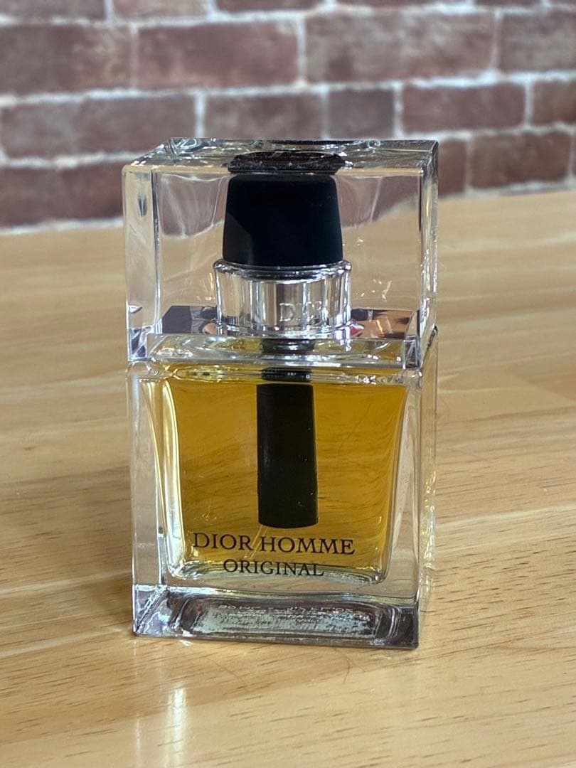 ディオールオム　オードトワレ　ほぼ新品