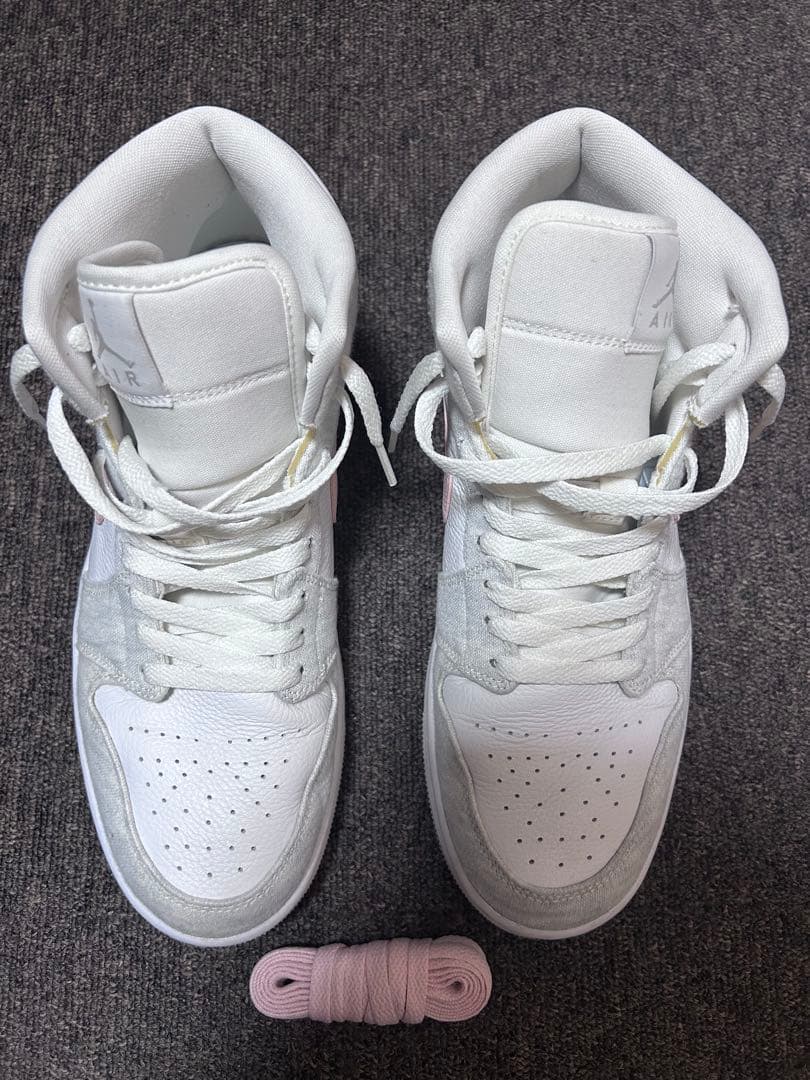 靴 Nike Air Jordan 1 Mid SE