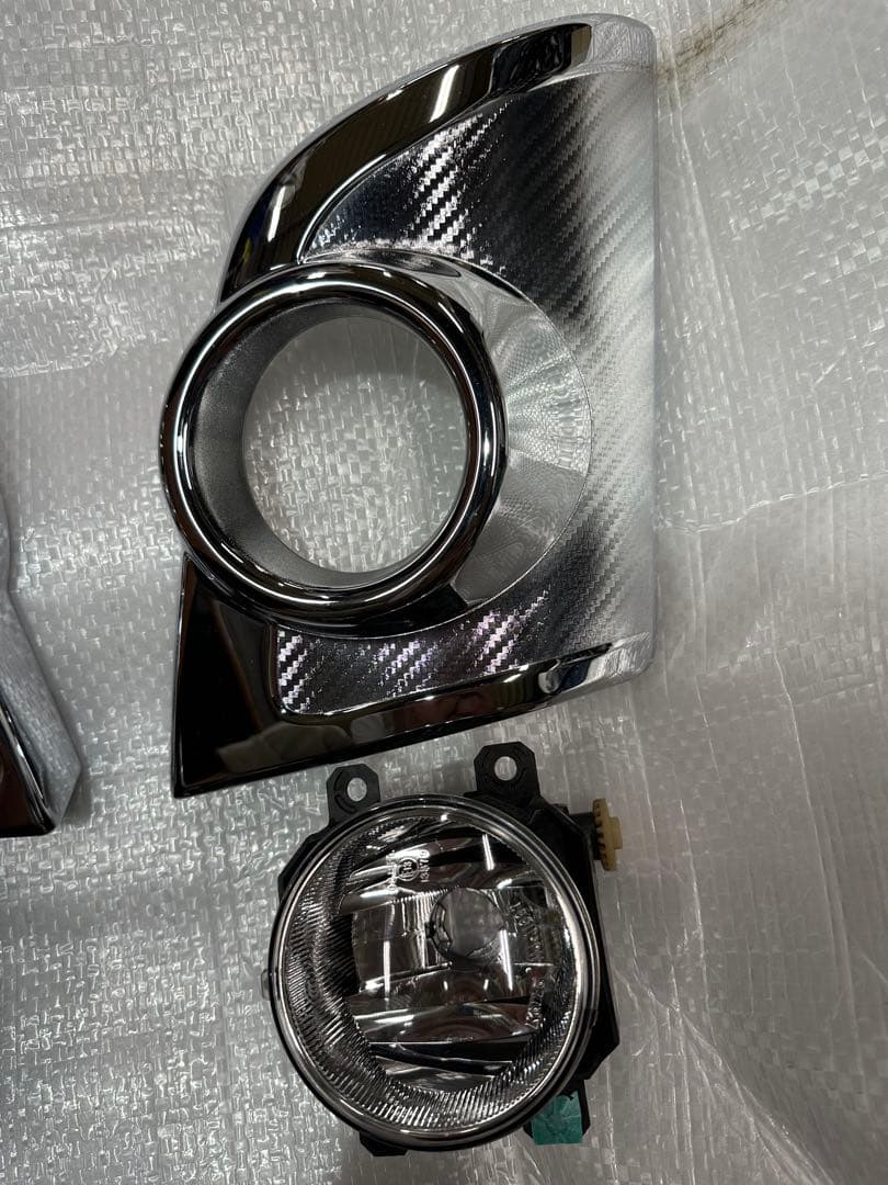 ダイハツ タントカスタム LA600S フォグランプ メッキカバー - メルカリ