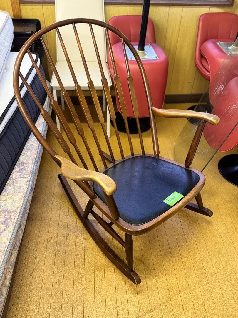 秋田木工ロッキングチェア JAPANESE VINTAGE AKITAMOKKO 楽天市場】IDC大塚家具 秋田木工 31万「No.5-RU」ロッキングチェア