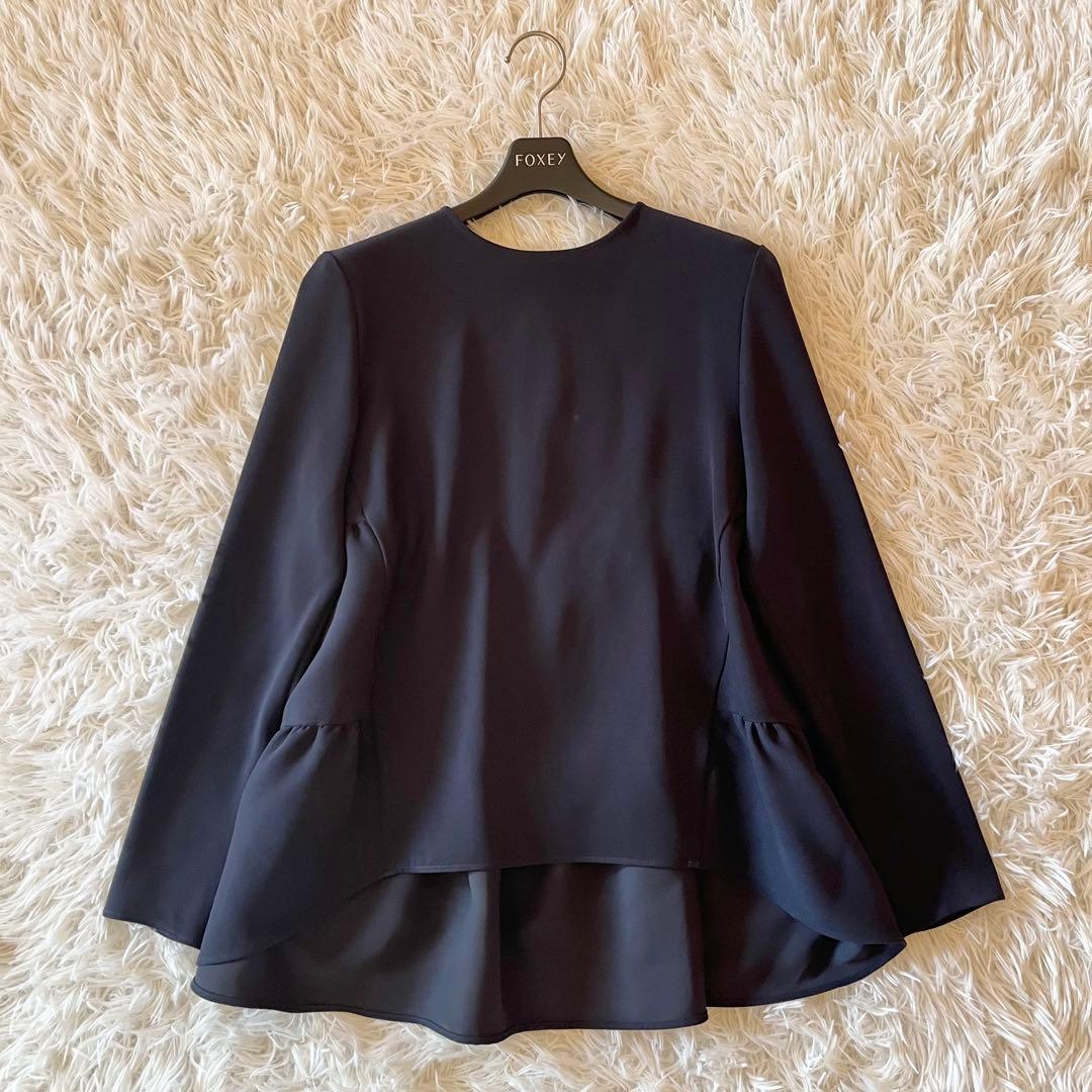 極美品✨ ヨーコチャン 23年 ロングスリーブ バックティアードブラウス 38 YOKO CHAN - ヨーコチャン バッグティアードブラウスの通販 by えり