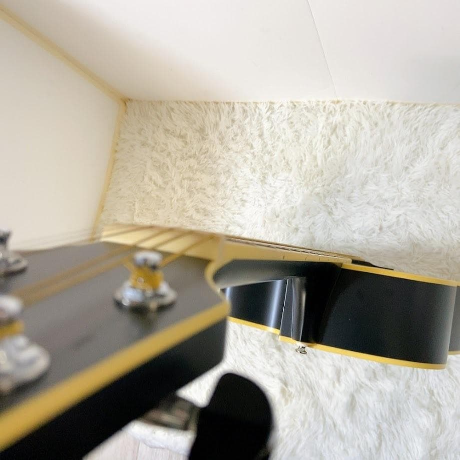 美品! 限定品 MORRIS R-CUSTOM MAD BLACK オール単板 - メルカリ